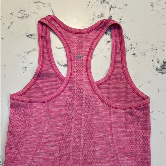 LULULEMON ATHLETICA Pink Swiftly Tech Racerback Tank Top, Size 4 - Picture 4 of 4